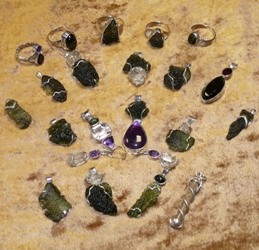 new pendants new stuff 017t.jpg