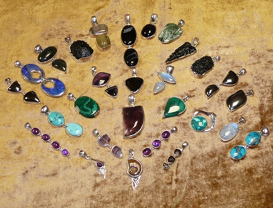 new pendants new stuff 020t.jpg