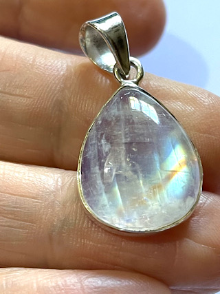 Rainbow Moonstone Pendant from Silver Gemstone Pendants