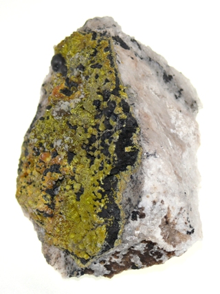Campylite, Manganese & Quartz from Crystals from the UK & Ireland